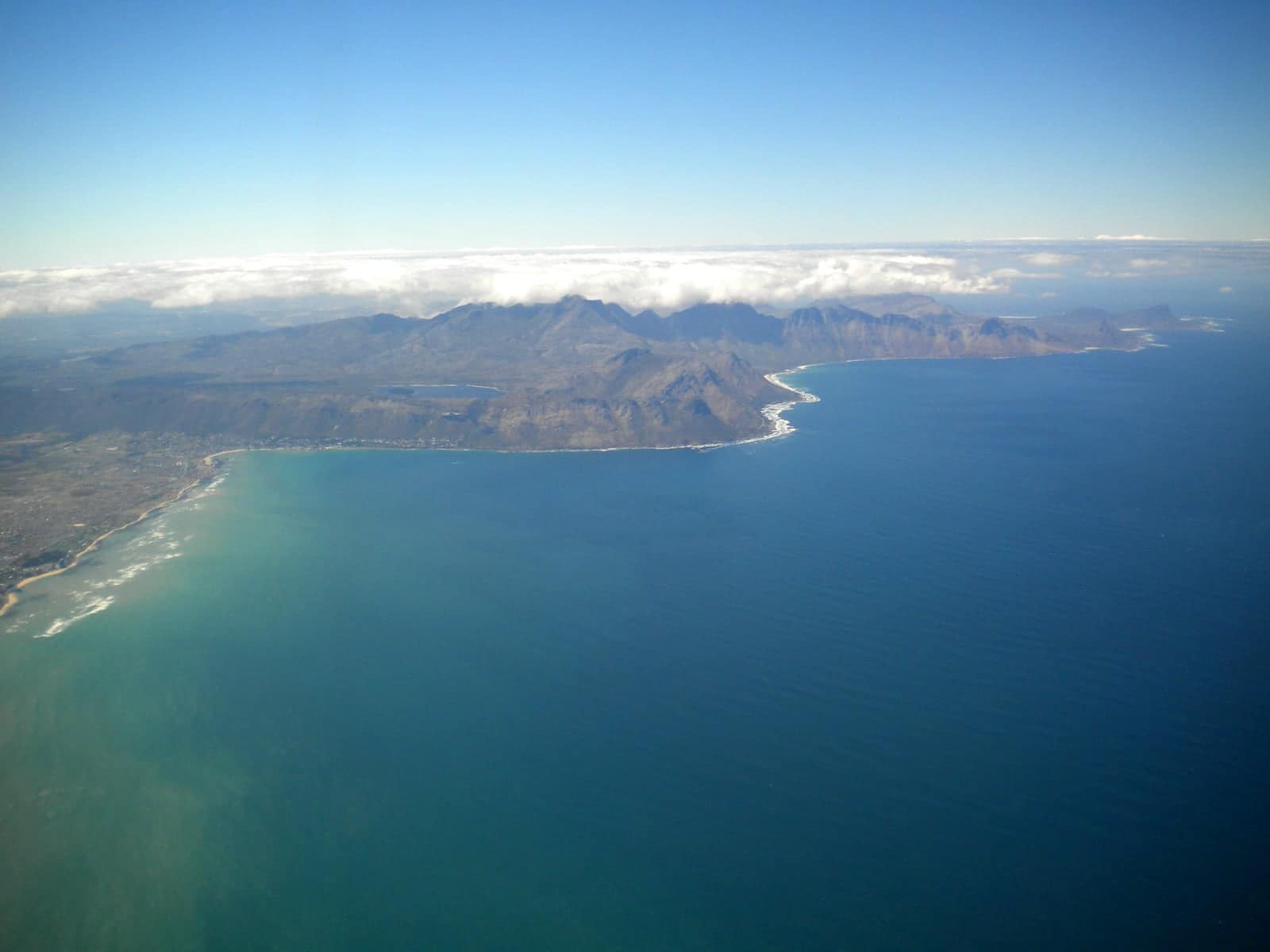 The eastern shore of False Bay from the air, from Gordon's Bay towards Cape Hangklip